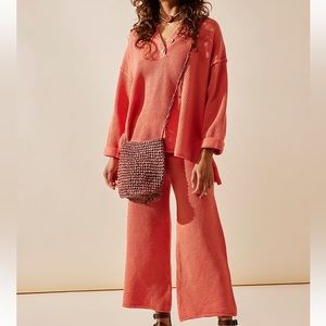 Cute Hailee free people sweater set.